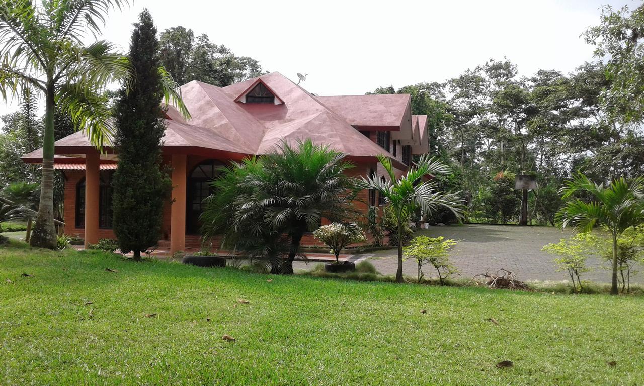 Estancia La Colina Santo Domingo de los Colorados Extérieur photo
